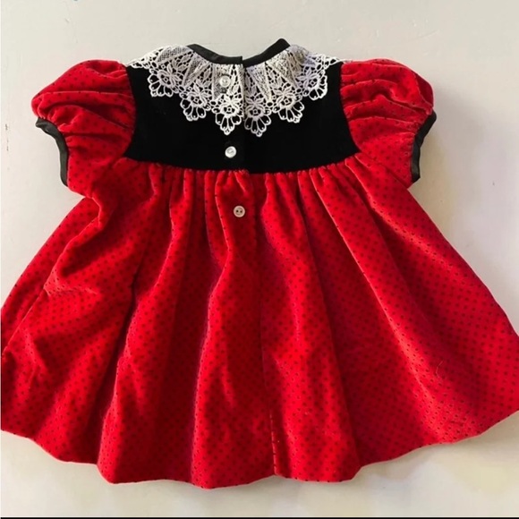 EUC vintage red velvet dress - Picture 3 of 5